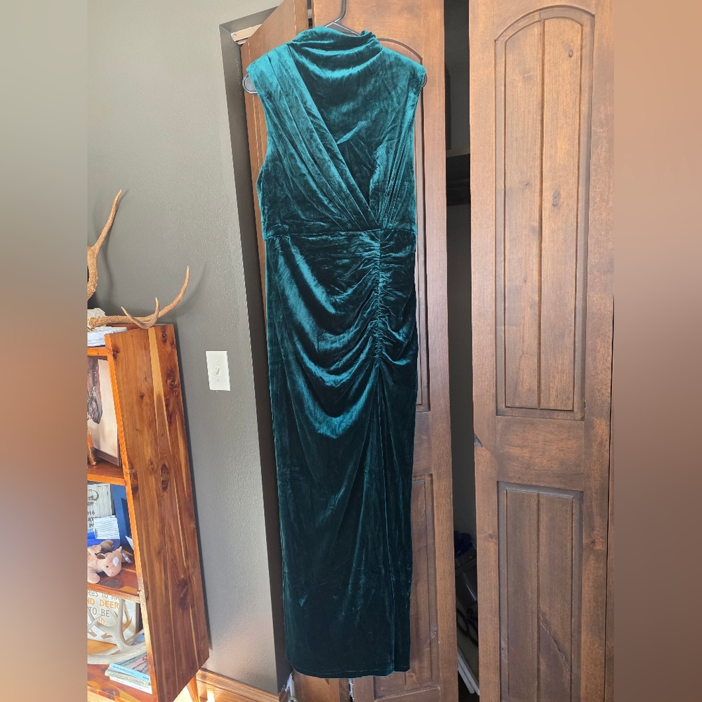 Lulu's Velvet Dress